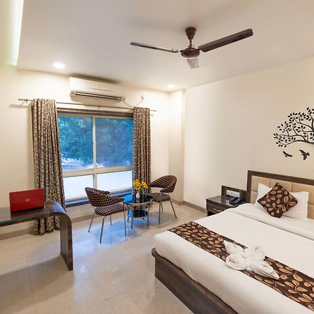 Sheetal International Hotel Raipur  Ngoại thất bức ảnh