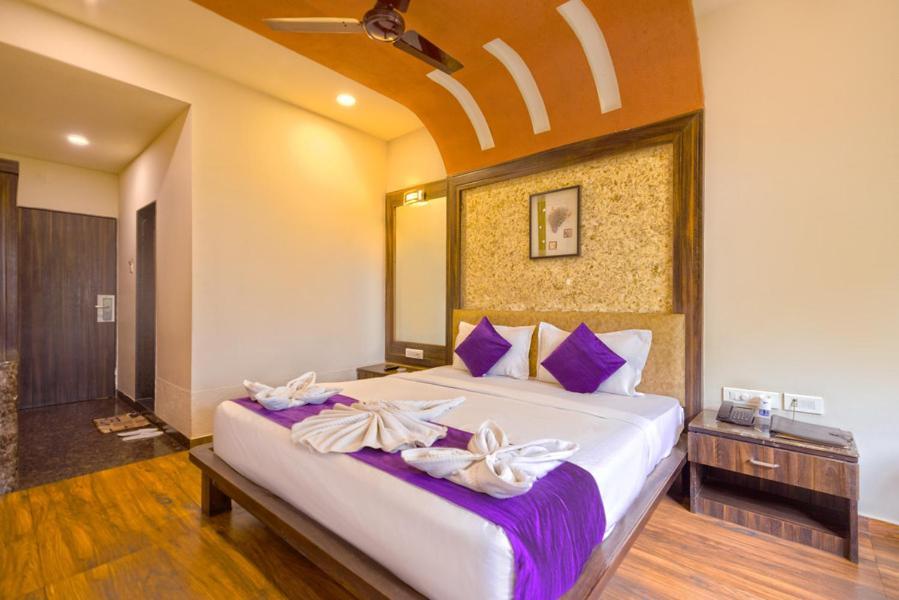 Sheetal International Hotel Raipur  Ngoại thất bức ảnh
