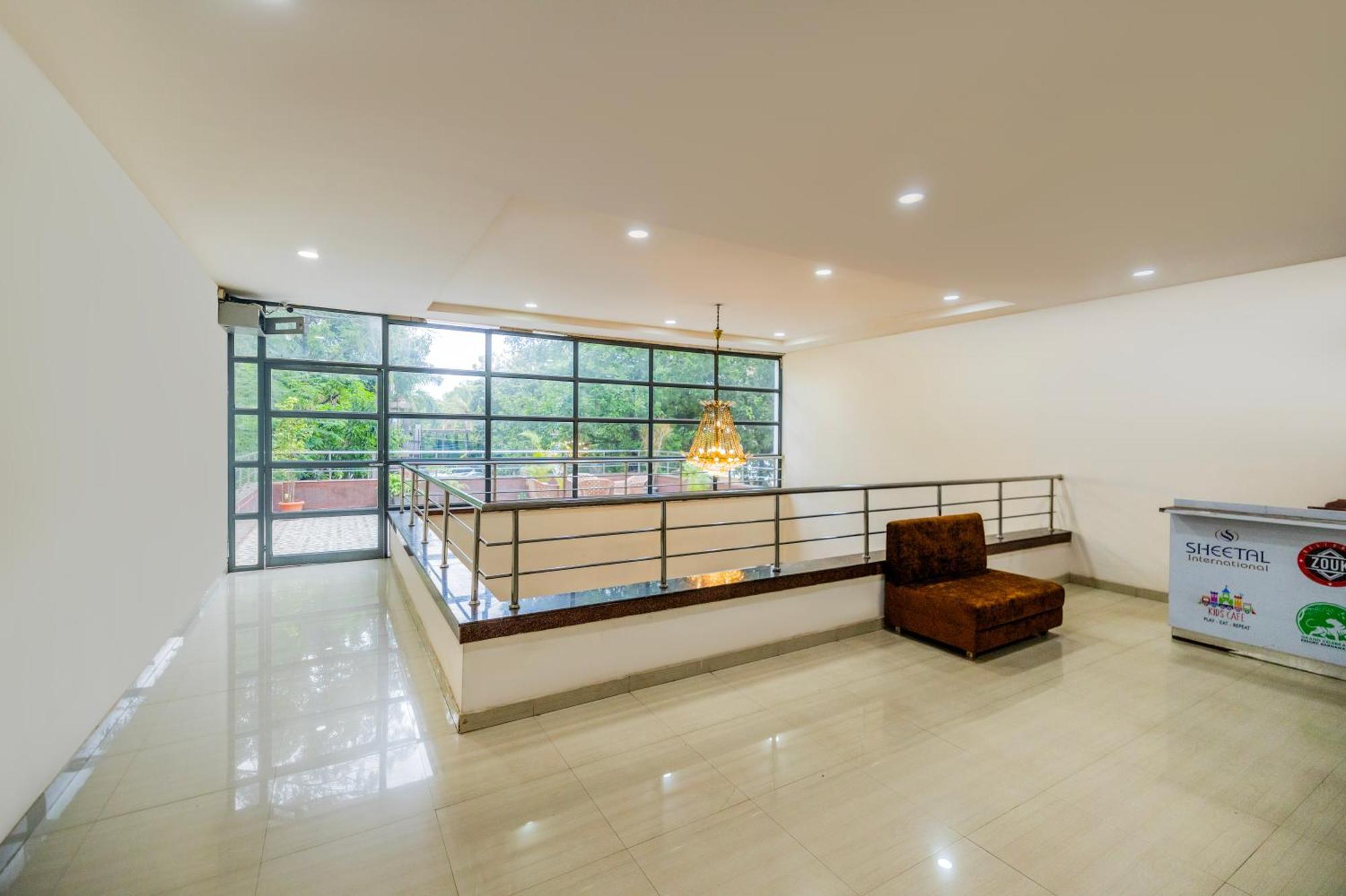 Sheetal International Hotel Raipur  Ngoại thất bức ảnh