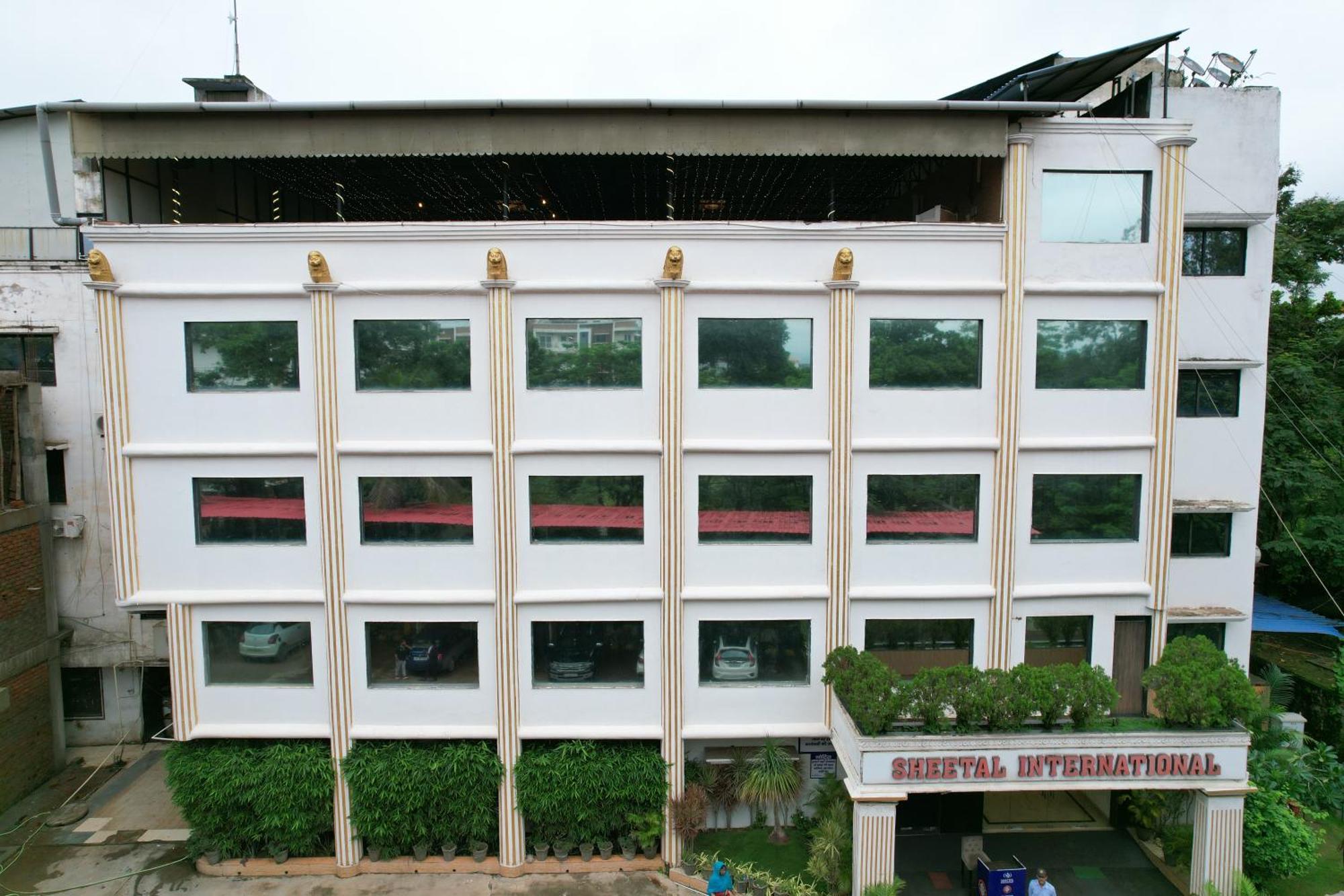 Sheetal International Hotel Raipur  Ngoại thất bức ảnh