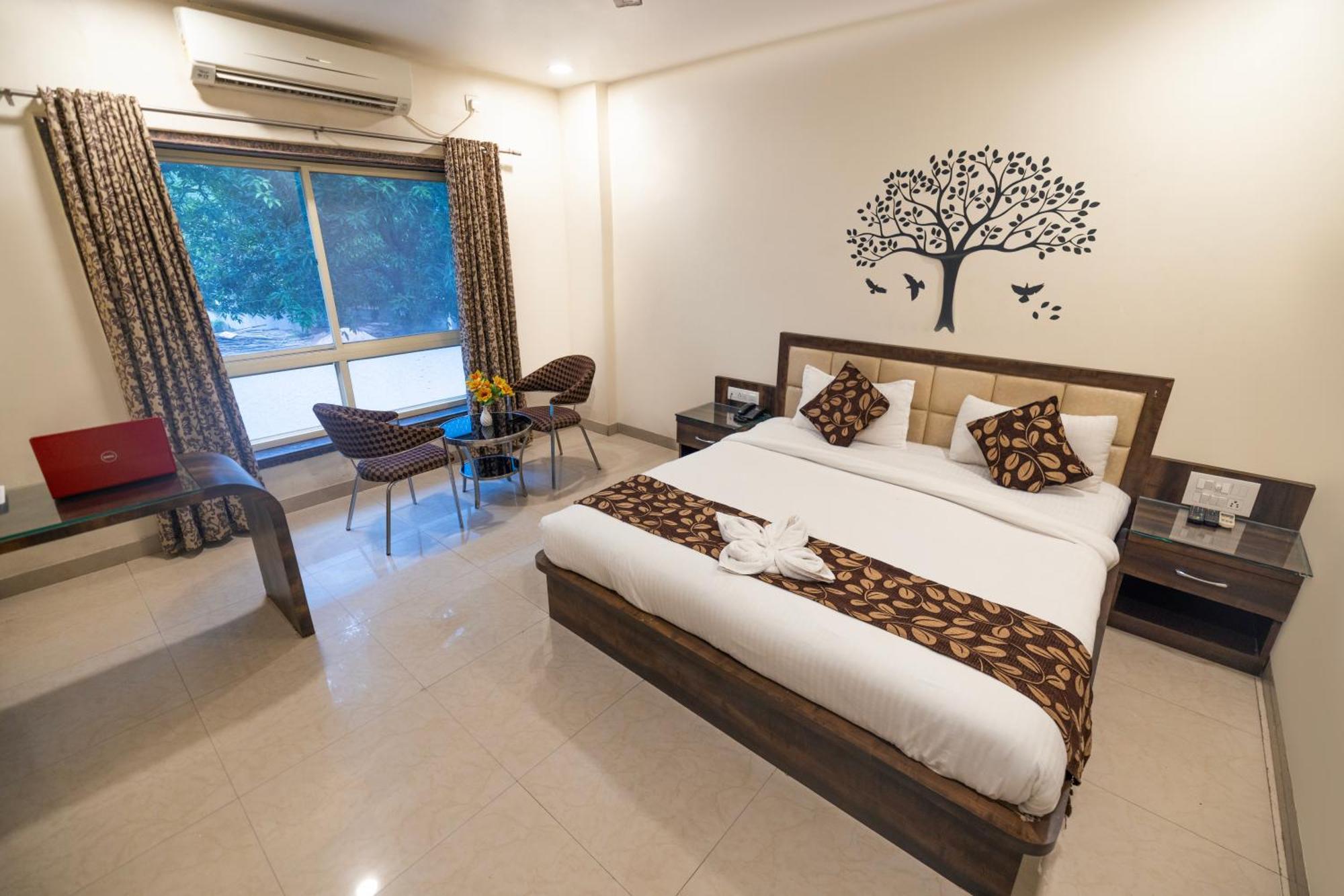 Sheetal International Hotel Raipur  Ngoại thất bức ảnh