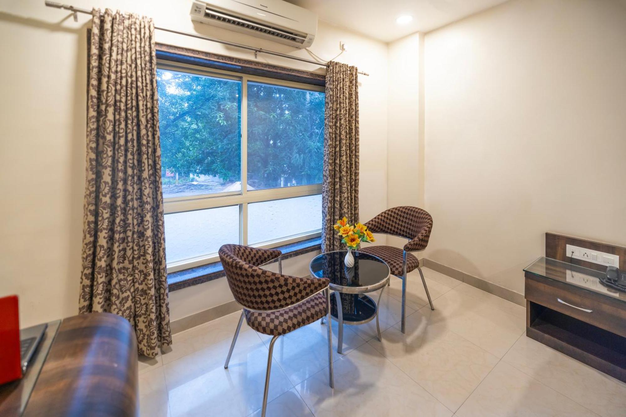Sheetal International Hotel Raipur  Ngoại thất bức ảnh